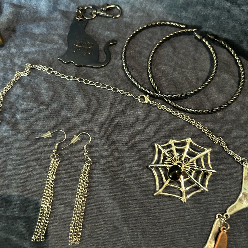 14 piece modern jewelry bundle - Picture 5 of 10